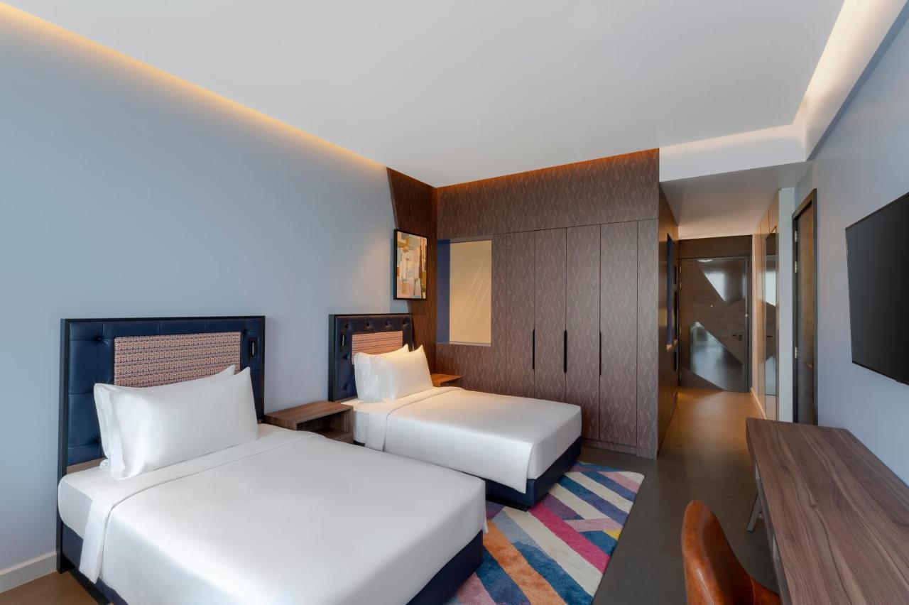 Hyatt Centric Jumeirah Дубай Экстерьер фото Deluxe Twin Room