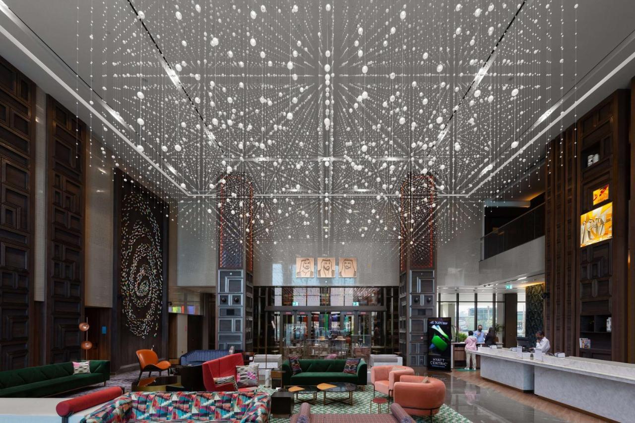 Hyatt Centric Jumeirah Дубай Экстерьер фото The lobby of the hotel