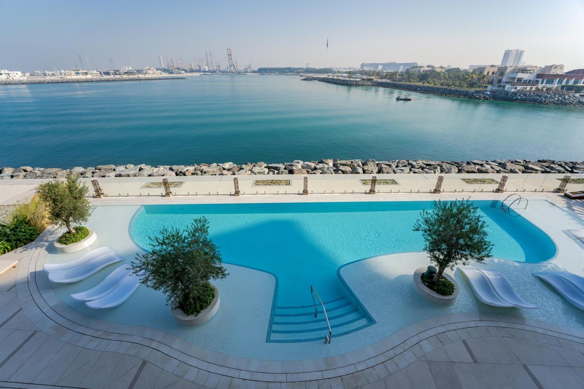 Hyatt Centric Jumeirah Дубай Экстерьер фото The View, The Palm